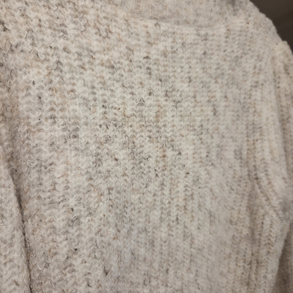Sadie & Sage Cream Knit Crew Neck Sweater Cropped - Picture 3 of 7